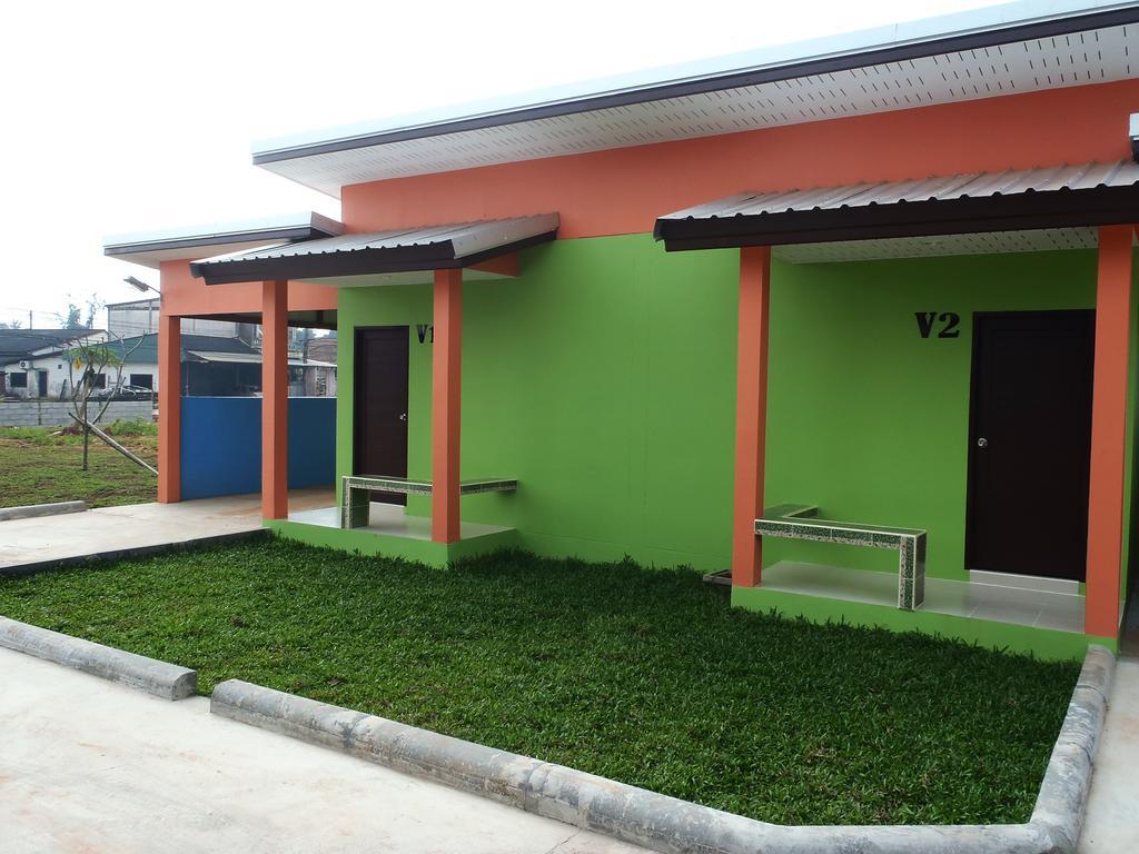 Tongmai Resort Surat Thani Chambre photo