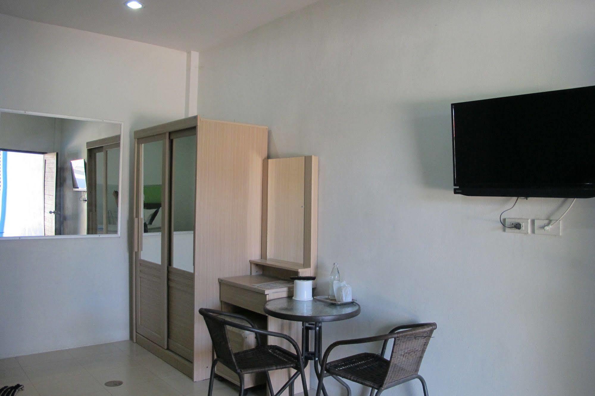 Tongmai Resort Surat Thani Extérieur photo